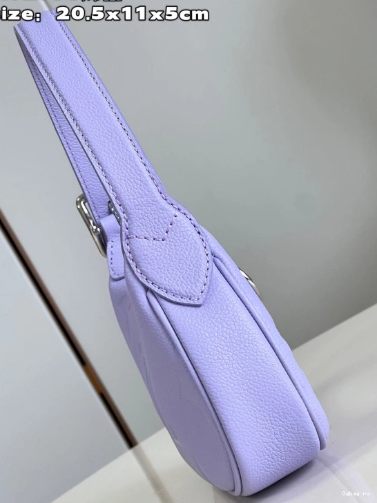 Moon Mini LOUIS VUITTON 0810
